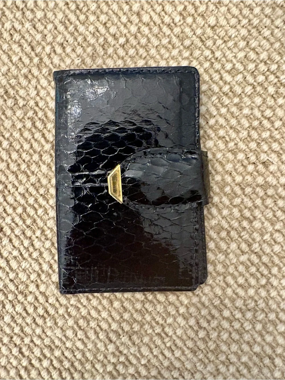 Hugo Bosca Co. black keycase. Whipsnake